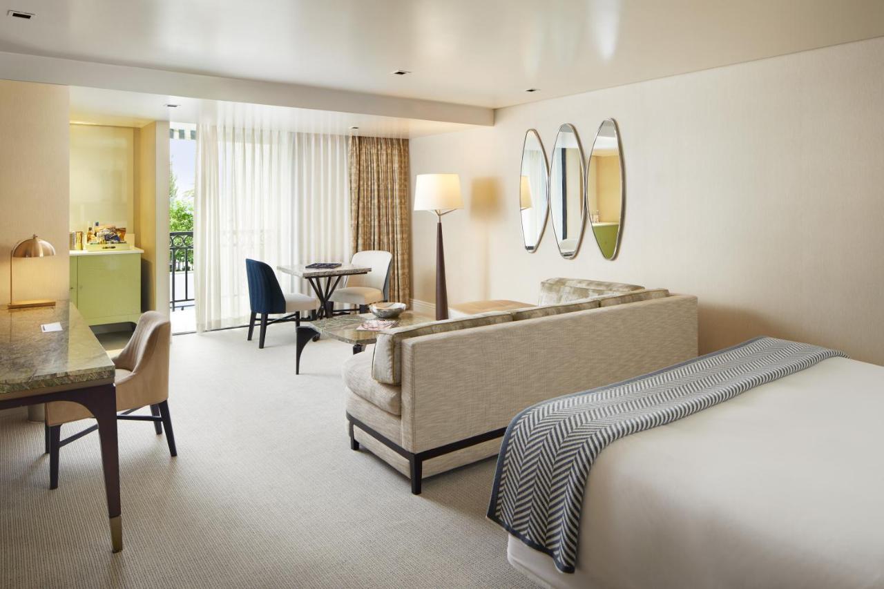 The London West Hollywood At Beverly Hills Exterior foto A suite at The Ivy Hotel