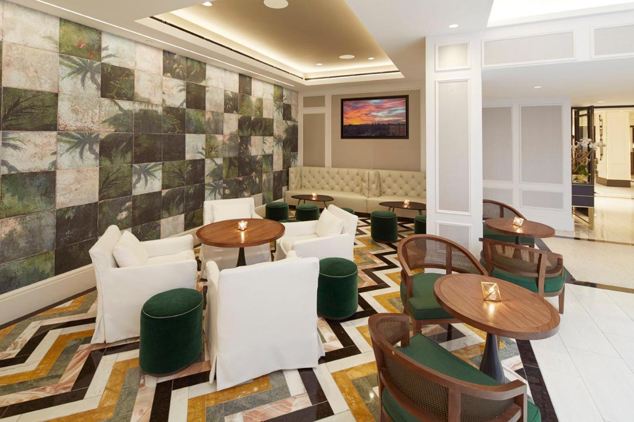 The London West Hollywood At Beverly Hills Exterior foto The lobby of the hotel